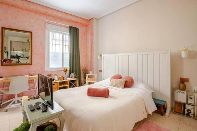 Serva La Bari Studio Séville Extérieur photo